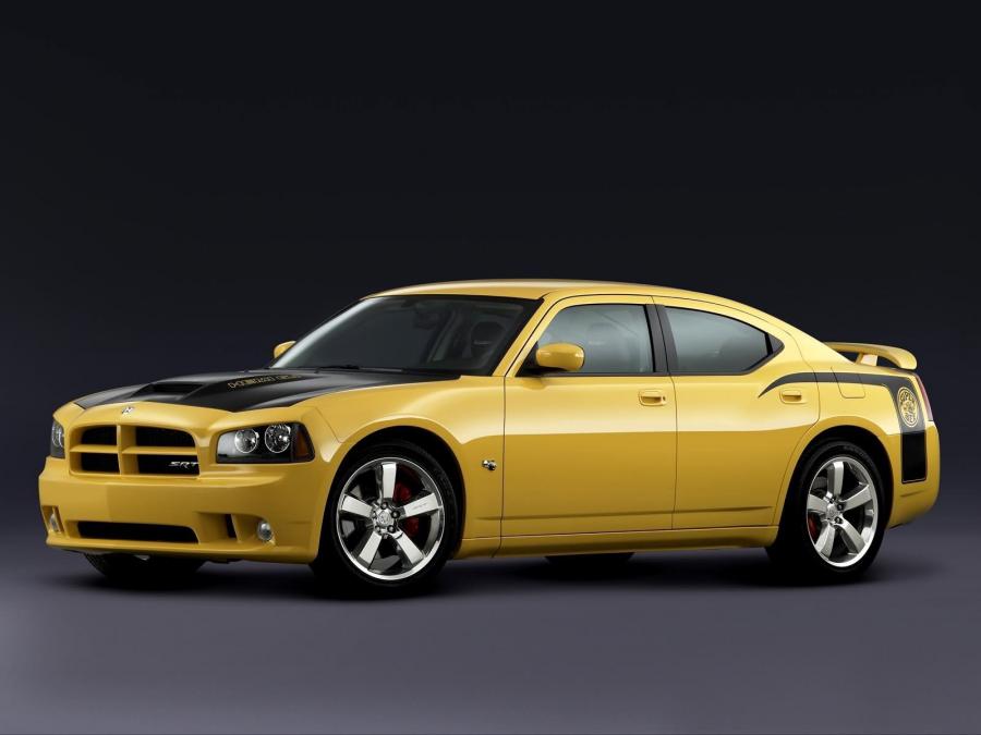  Dodge Charger SRT8 Super Bee 2007 года  (фото 1 из 11)